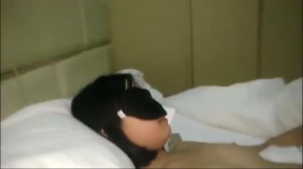 91T先生作品学生妹子逃课出来破处小逼粉嫩的没长什么毛1080P高清无水